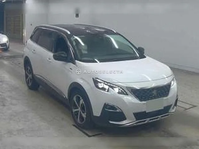 Peugeot SUV 5008 2020, auction grade 4.5