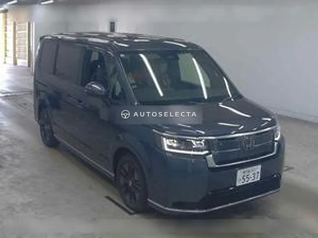 Honda Stepwgn Spada 2026, auction grade S