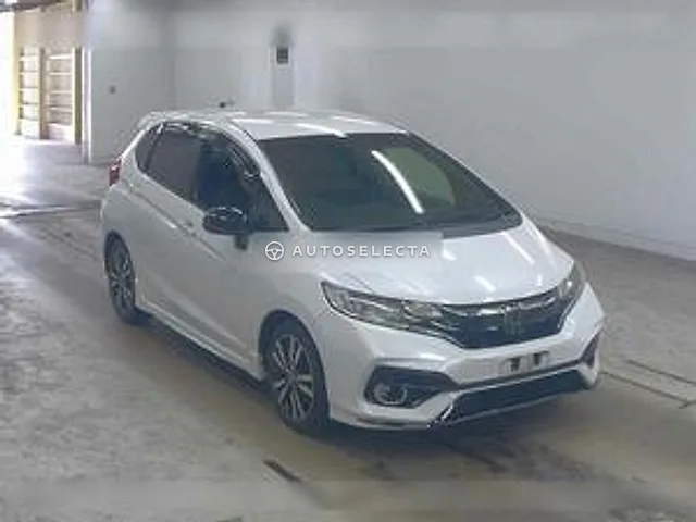 Honda Fit Hybrid 2019, auction grade 4
