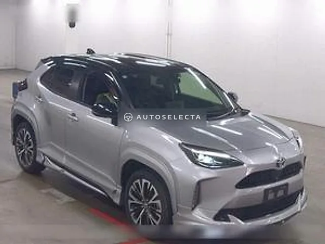 Toyota Yaris Cross 2022, auction grade R