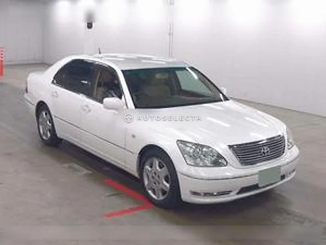 Toyota Celsior 2004, auction grade 4.5