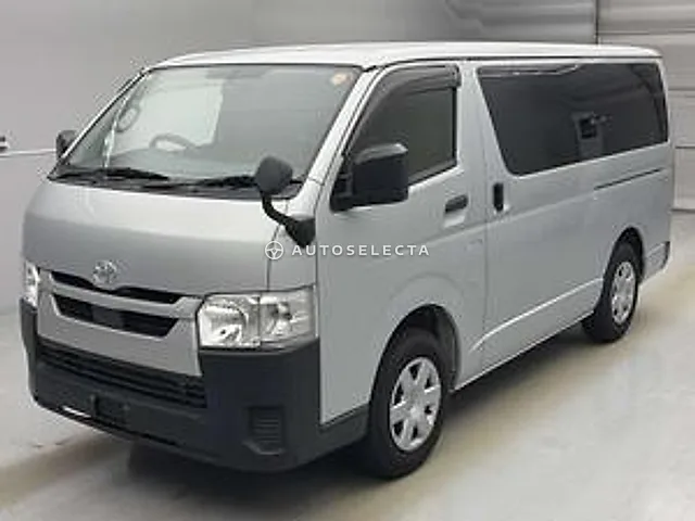 Toyota Hiace Van 2021, auction grade R