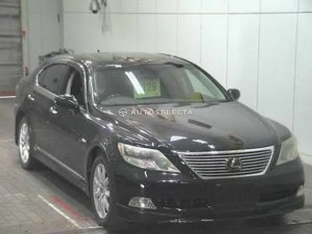 Lexus LS 2008, auction grade 3.5