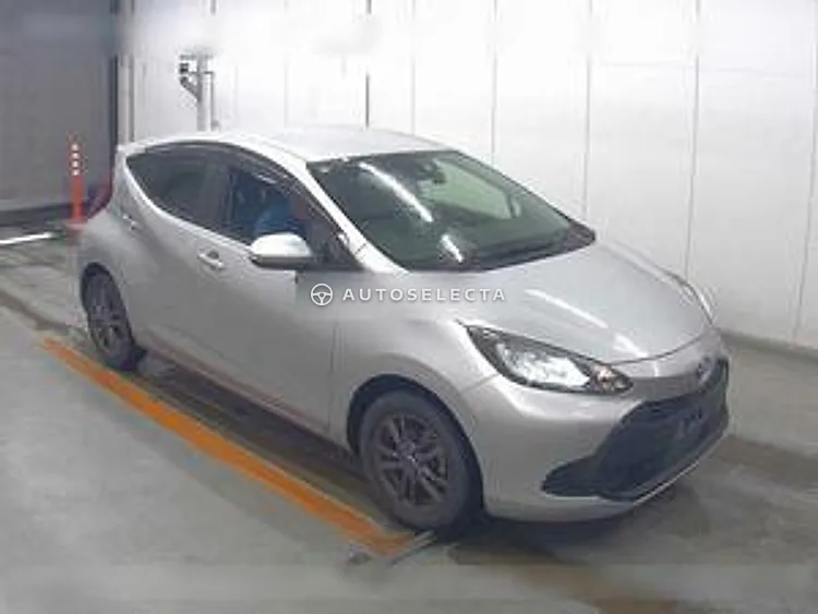 Toyota Aqua 2021, photo 1 of 1