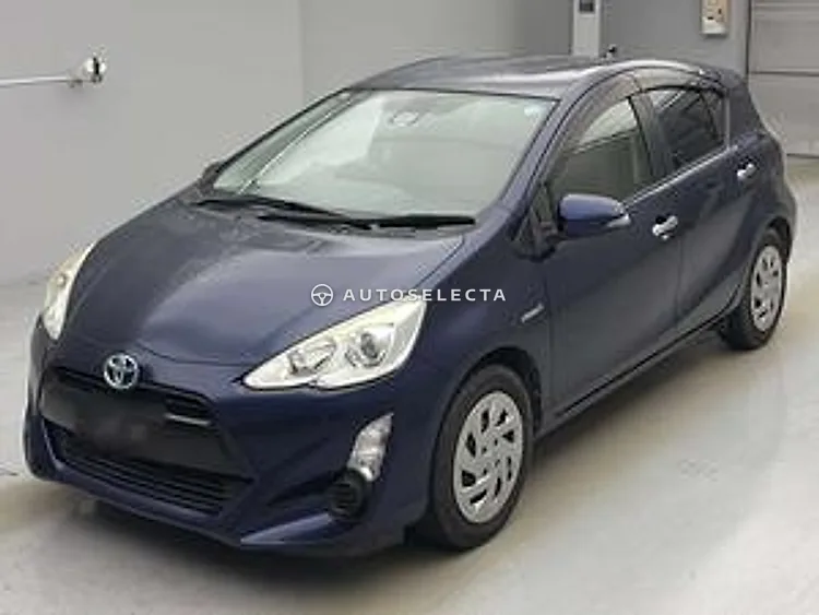 Toyota Aqua 2016, photo 1 of 1