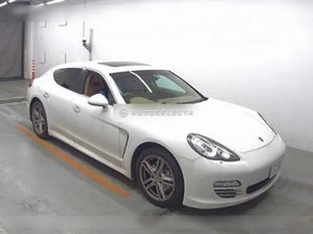Porsche Panamera 2010, auction grade 4