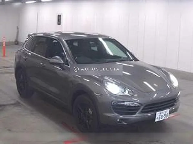 Porsche Cayenne 2012, auction grade 4