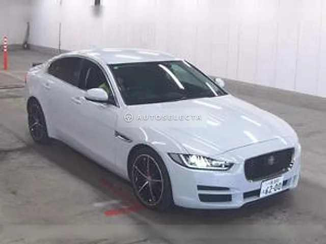 Jaguar XE 2019, auction grade 4.5
