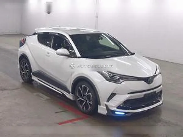 Toyota C-HR 2017, auction grade R
