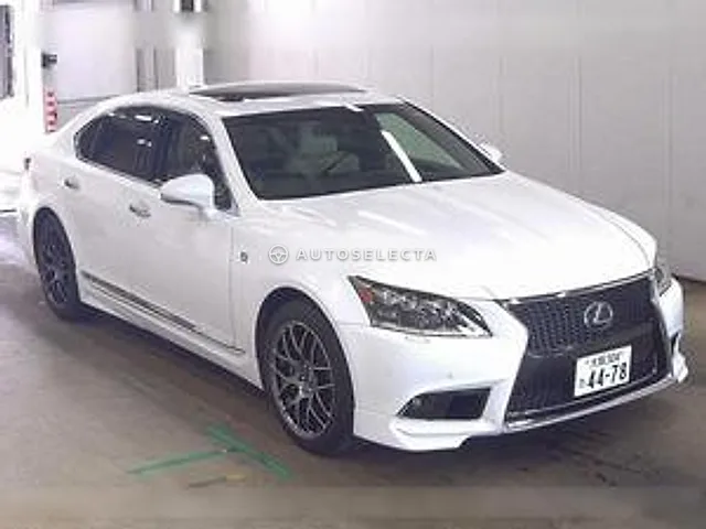 Lexus LS 2015, auction grade 4.5
