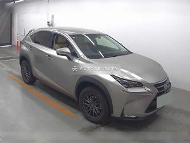 Lexus NX 2015, auction grade R