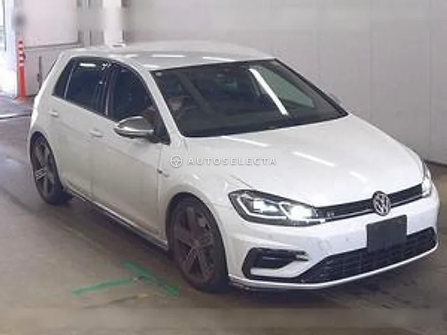 Volkswagen Golf R 2018, auction grade 4.5