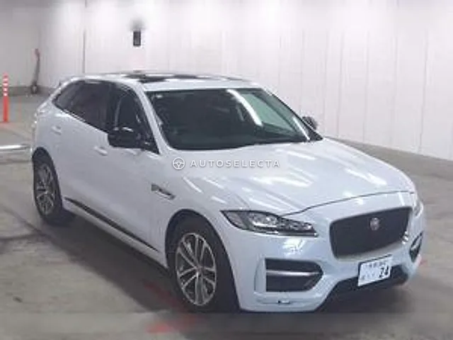 Jaguar F-Pace 2016, auction grade 3.5