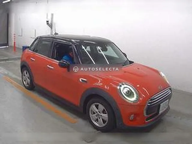 MINI 2018, auction grade 4.5
