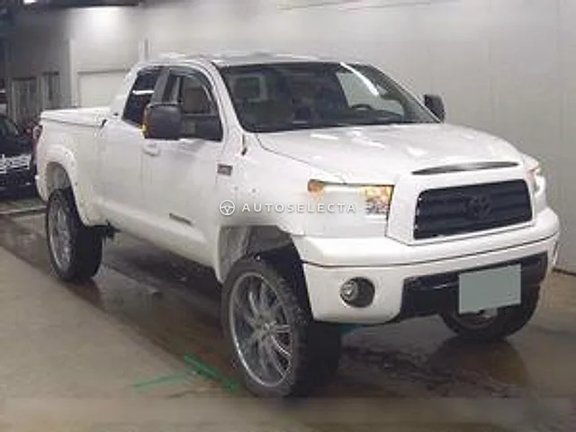 Toyota Tundra 2011, auction grade 4