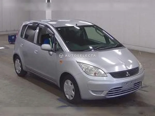 Mitsubishi Colt 2009, auction grade 3.5