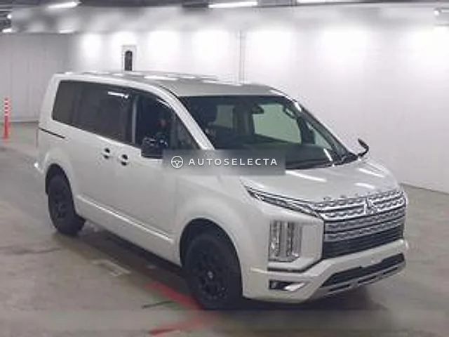 Mitsubishi Delica D:5 2019, auction grade 3.5