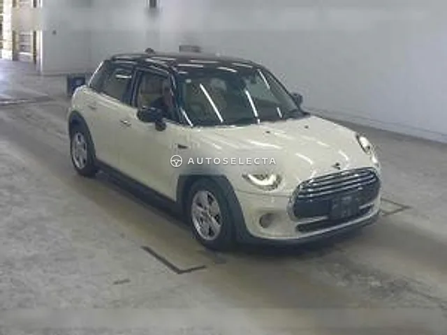 MINI 2021, auction grade 4.5