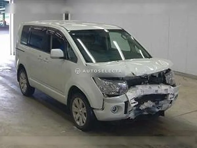 Mitsubishi Delica D:5 2019