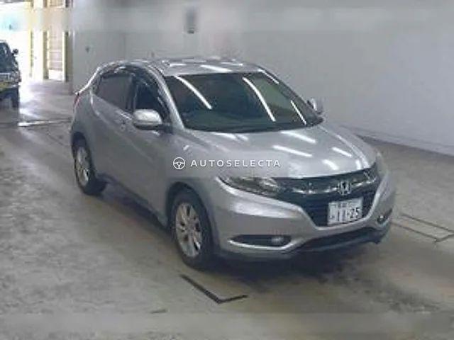 Honda Vezel 2015, auction grade 4
