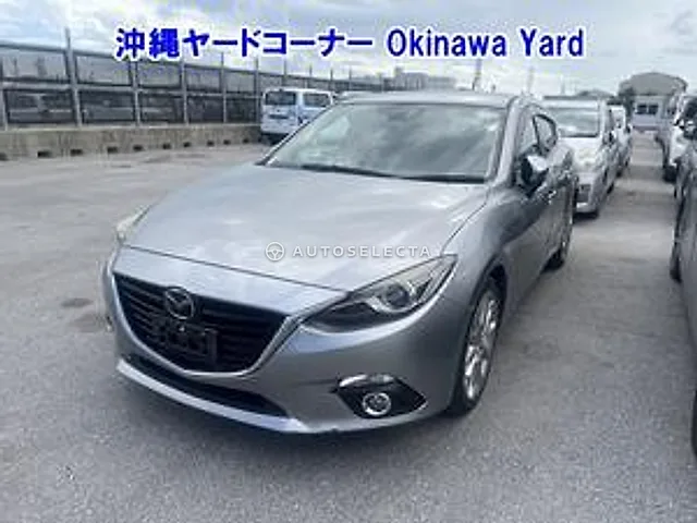 Mazda Axela Sport 2016, auction grade 3.5
