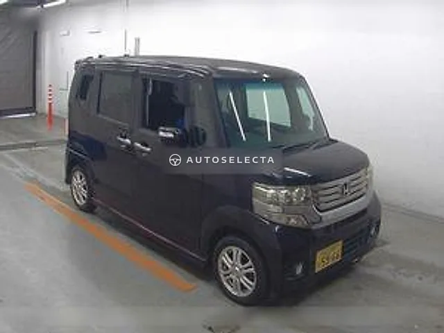 Honda N-BOX Custom 2012, auction grade 3