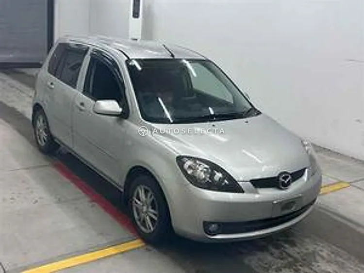 Mazda Demio 2005, photo 1 of 1