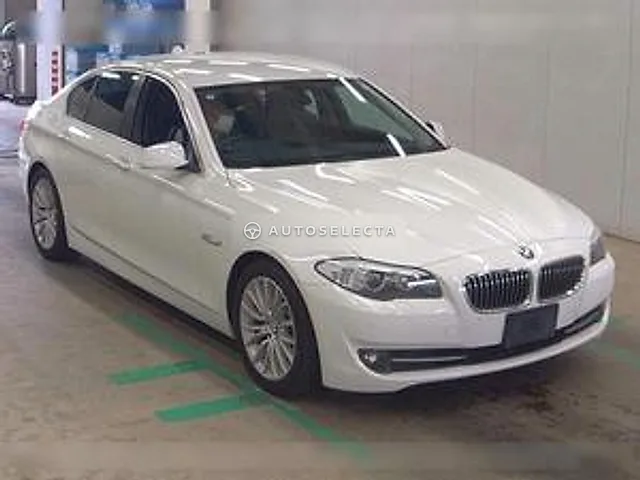 BMW 5 Series 2011, auction grade R