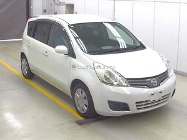 Nissan Note 2010, photo 1 of 1