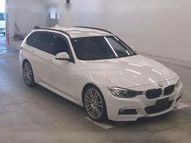 BMW 3 Series 2013, auction grade 4