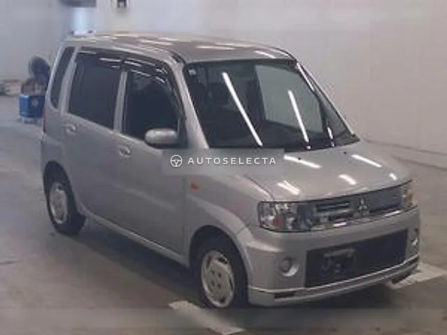 Mitsubishi Toppo 2011