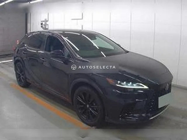 Lexus RX 2023, auction grade 4.5