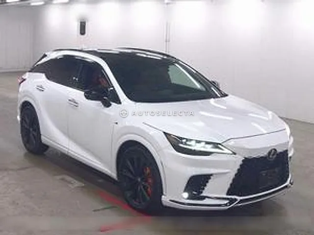 Lexus RX 2023, auction grade 4.5