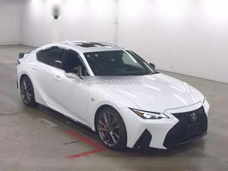 Lexus IS 2021, photo 1 of 1