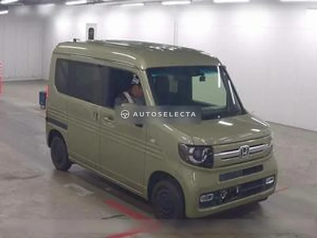 Honda N-VAN Plus Style 2019, auction grade 4