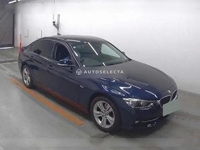 BMW 3 Series 2017, auction grade 4