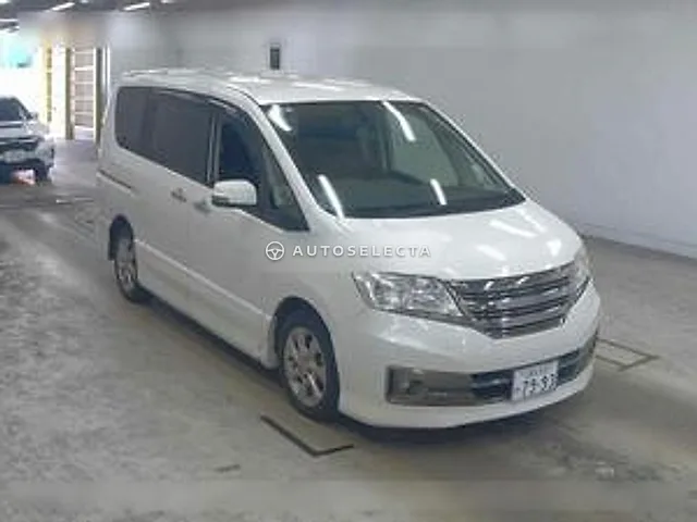 Nissan Serena 2013, auction grade 4