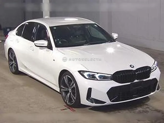 BMW 3 Series 2024, auction grade 5
