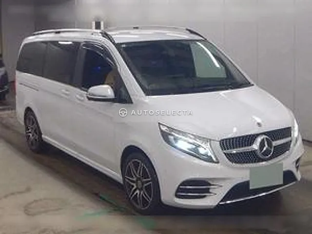 Mercedes-Benz V-Class 2021, auction grade 4.5