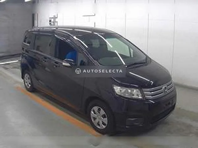 Honda Freed Spike 2012, auction grade 4