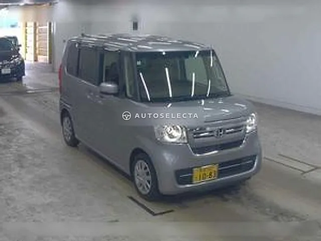 Honda N-BOX 2022, auction grade R