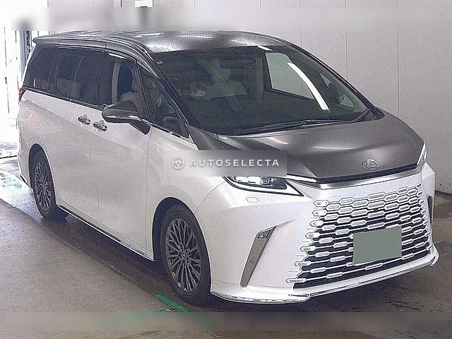Lexus LM 2024, auction grade 4.5