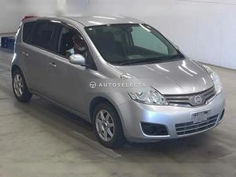 Nissan Note 2010, photo 1 of 1