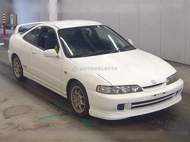 Honda Integra Type R 1996, auction grade 3.5