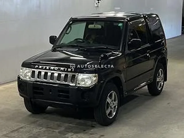 Mitsubishi Pajero Mini 2009, auction grade R