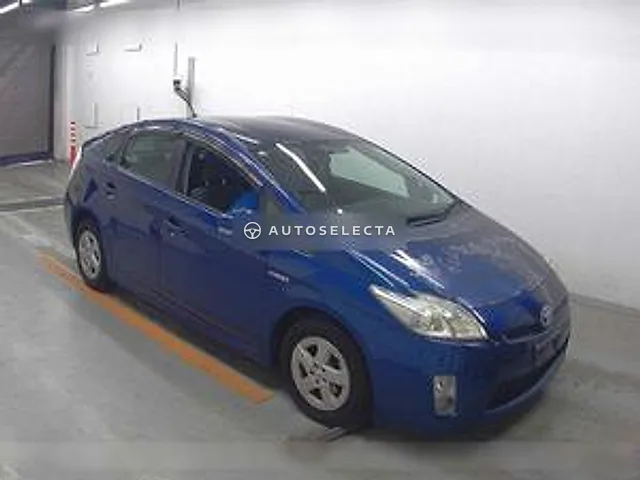 Toyota Prius 2011, auction grade 3.5