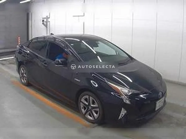 Toyota Prius 2016, auction grade 4