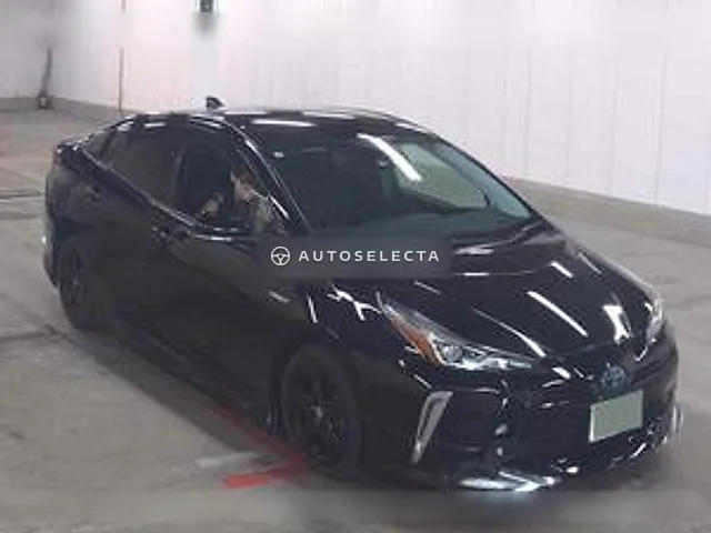 Toyota Prius 2019, auction grade R
