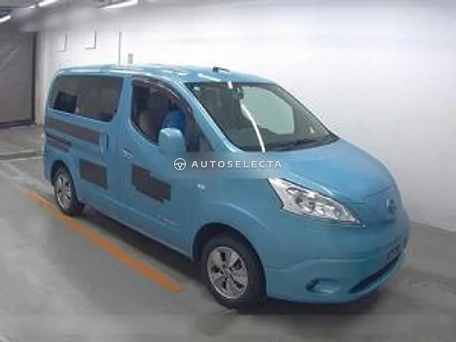 Nissan e-NV200 Wagon 2015, auction grade 3