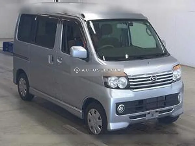 Daihatsu Atrai Wagon 2013, auction grade R